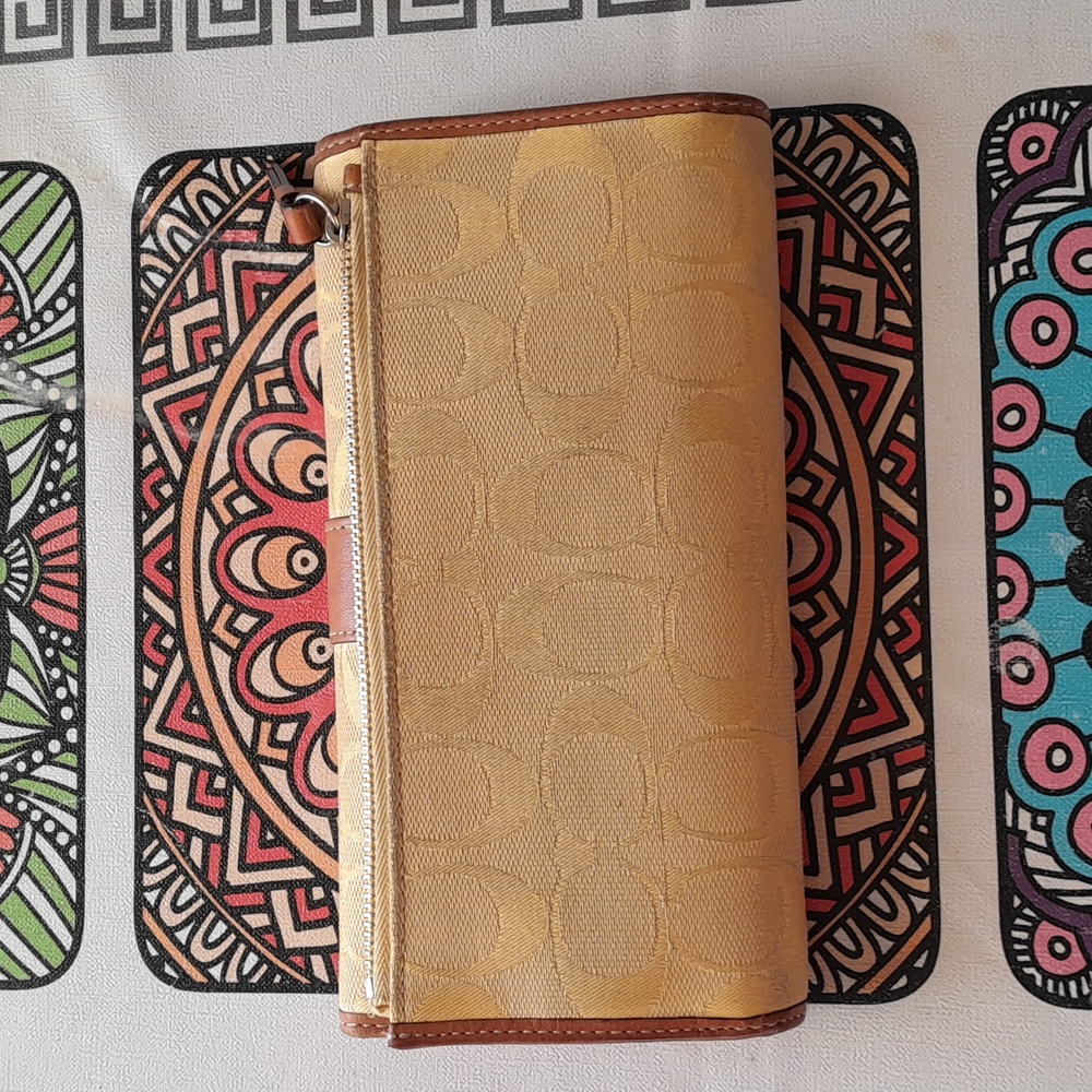 Coach wallet - Picture 2 of 4